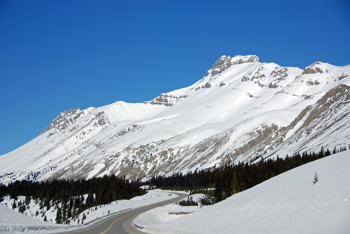 20 Nigel Peak From Just Before Columbia Icefields On Icefields Parkway